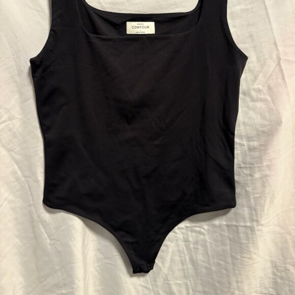 Babaton Aritzia Contour Squareneck Tank - Picture 2 of 3